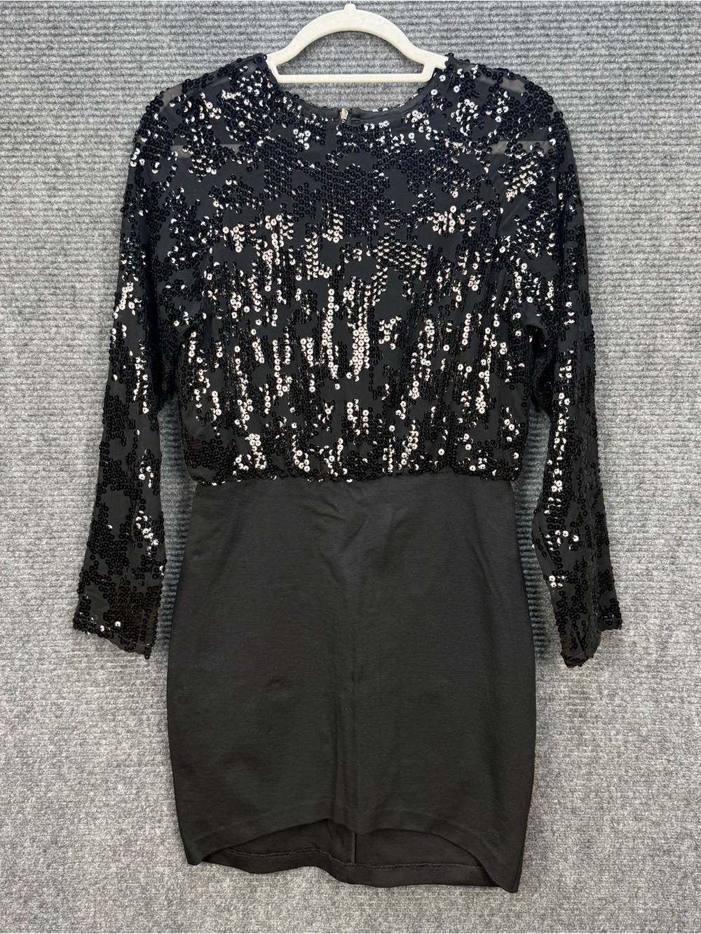 Line & Dot Black Sequin Long-Sleeve Mini Dress Small